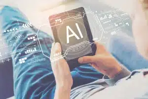 La Inteligencia Artificial no solo representa una ventaja para las automatización de las organizaciones, sino que también trae consigo desafíos en su implementación.